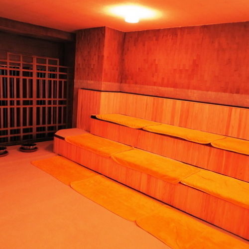 Sauna And Capsule Hotel Hollywood Okayama Exterior photo